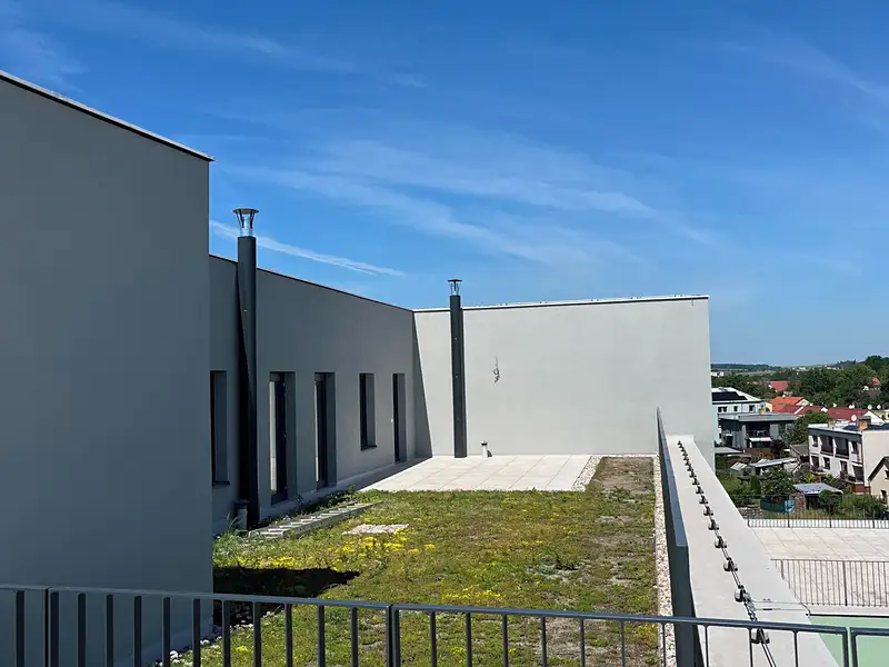Pronájem bytu 2+kk 66 m², Hradec Králové – náhled fotky 1
