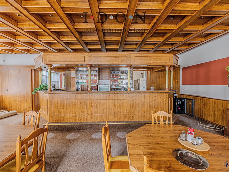 Gewerbefläche zum Kauf, 680 m² (24 von 27)
