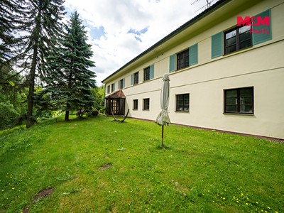 Prodej komerčního prostoru, 620 m² (3 z 30)