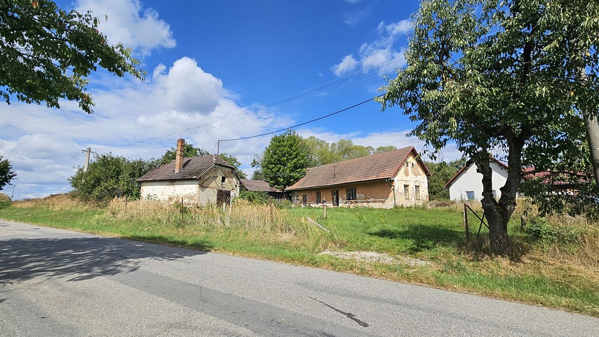 Prodej chalupy 100 m², pozemek 775 m², Mnich – fotka 1 z 3