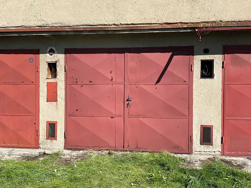 Prodej garáže 21 m², Pelhřimov – náhled fotky 1