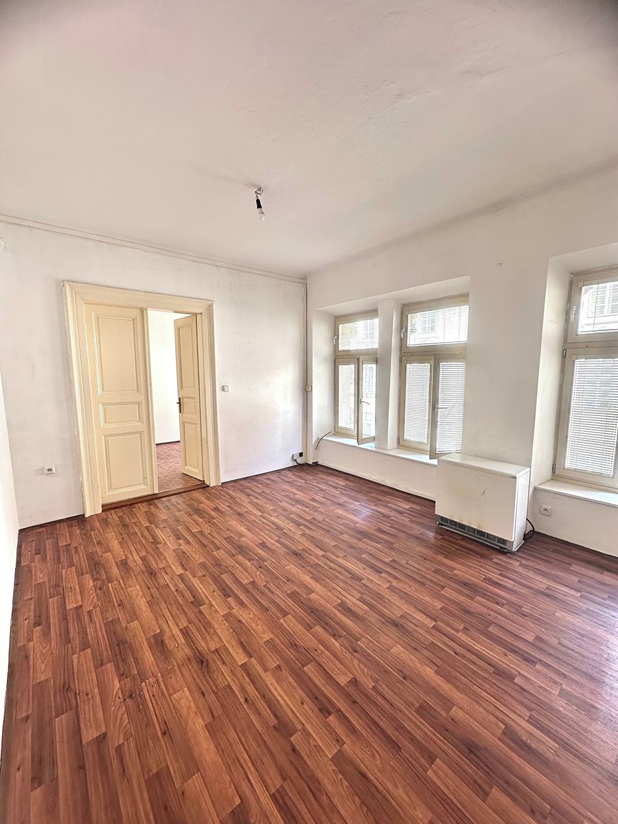 Pronájem bytu 1+1 34 m² – fotografie 2