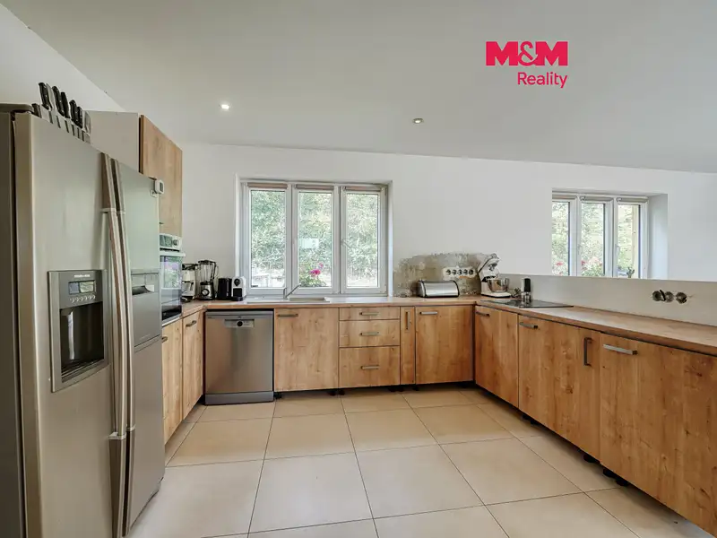 Prodej rodinného domu 280 m², pozemek 1025 m², Zbiroh – náhled fotky 1