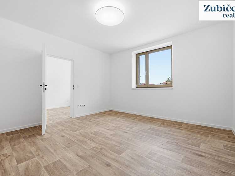 Prodej domu, 140 m² (21 z 31)