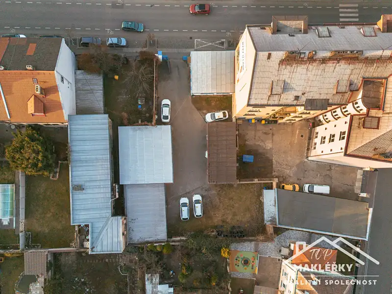 Prodej stavebního pozemku 823 m², Kolín – náhled fotky 1