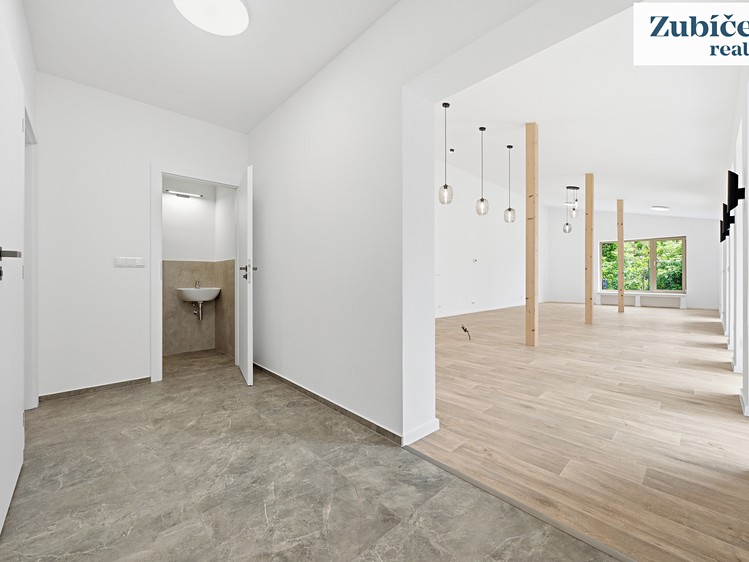 Prodej domu, 140 m² (14 z 31)