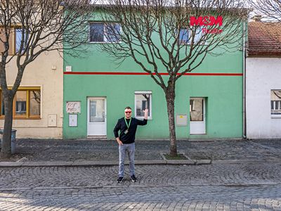 Prodej rodinného domu 170 m², pozemek 240 m²