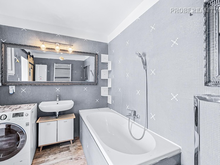 Prodej domu, 96 m² (18 z 35)