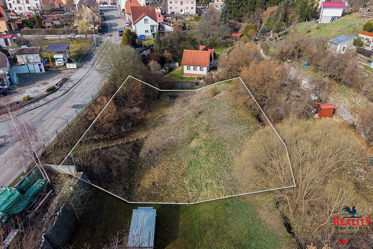 Prodej stavebního pozemku 1344 m² – fotografie 3