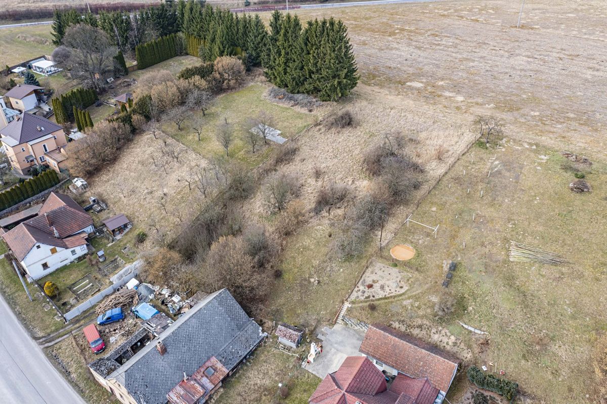 Prodej stavebního pozemku 1979 m² – fotografie 4