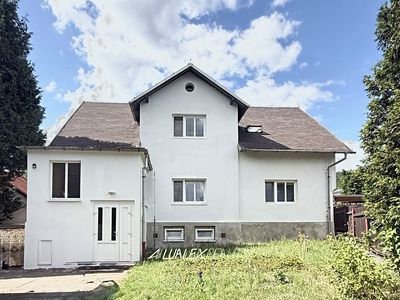 Prodej rodinného domu 270 m², pozemek 511 m²