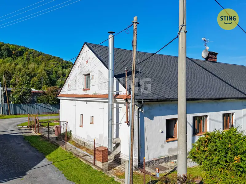 Prodej rodinného domu 167 m², pozemek 305 m², Vápenná – náhled fotky 3
