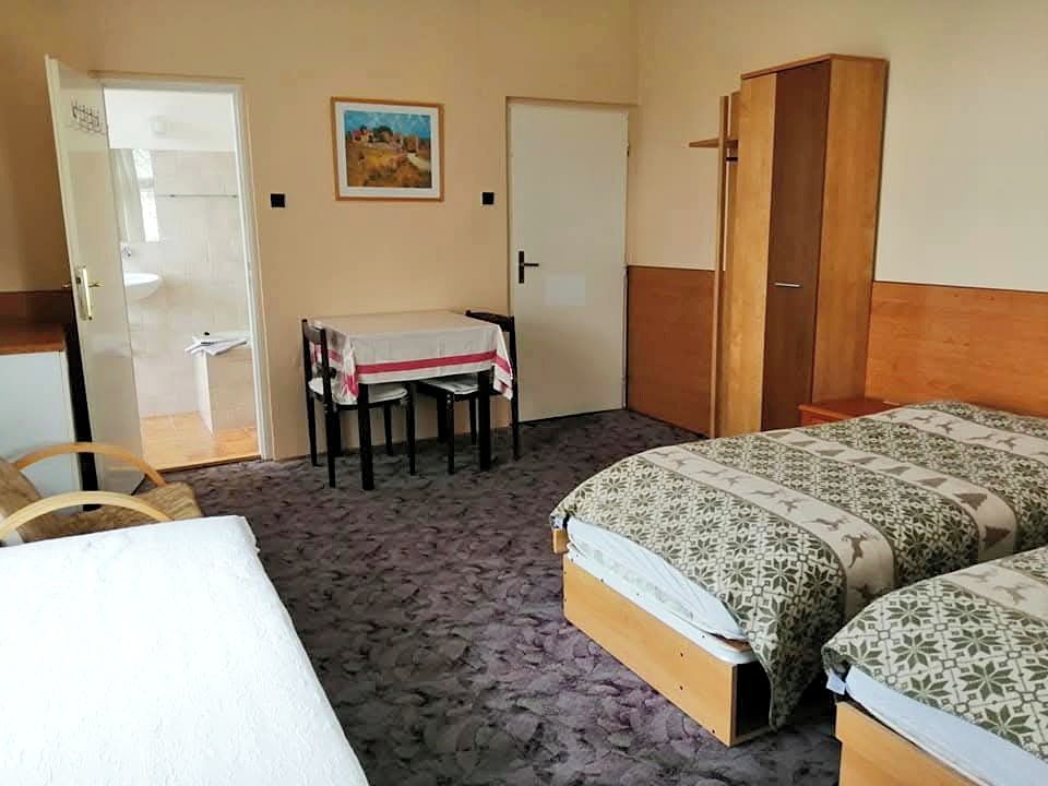 Pronájem bytu 1+kk 20 m² – fotografie 2