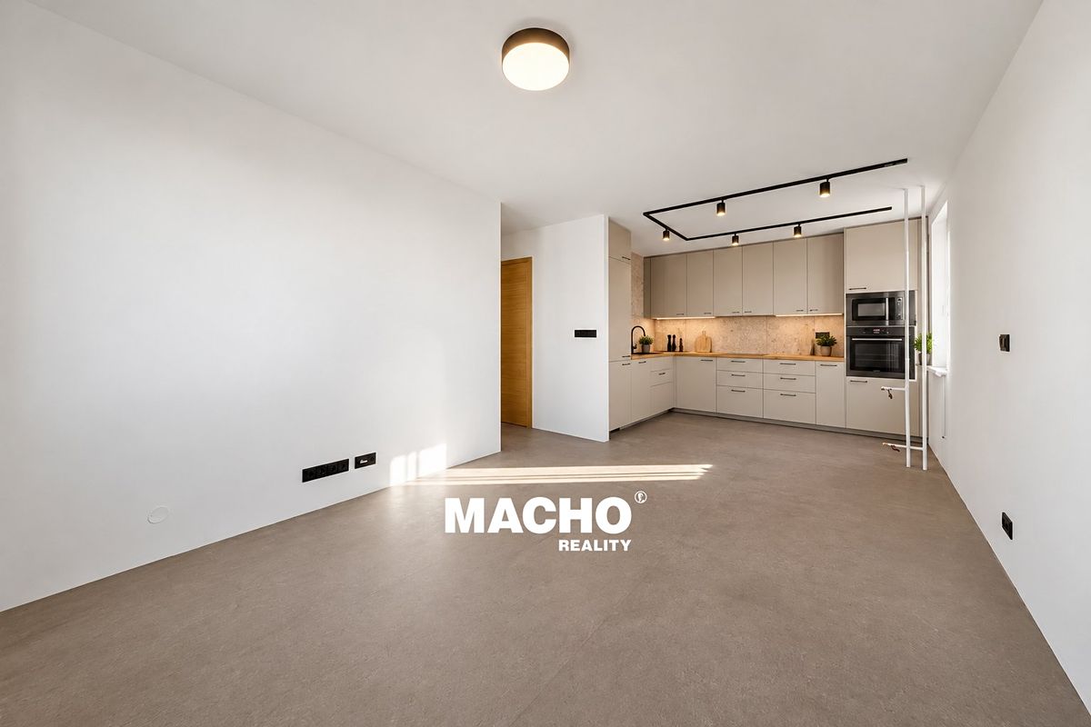 Pronájem bytu 3+kk 65 m² – fotografie 3