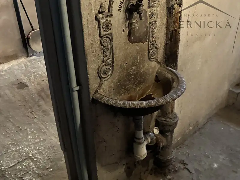 Pronájem garáže 12 m², Praha – náhled fotky 3