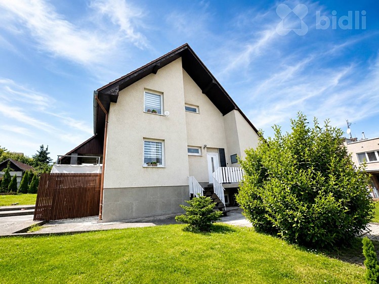 Будинок на продаж, 216 м² (1 з 12)