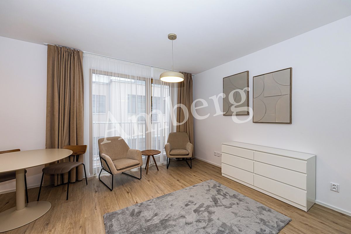 Pronájem bytu 1+kk 32 m² – fotografie 4