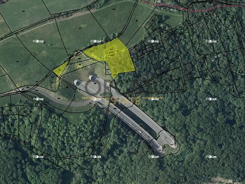 Prodej komerčního pozemku 5155 m², Prackovice nad Labem – náhled fotky 2
