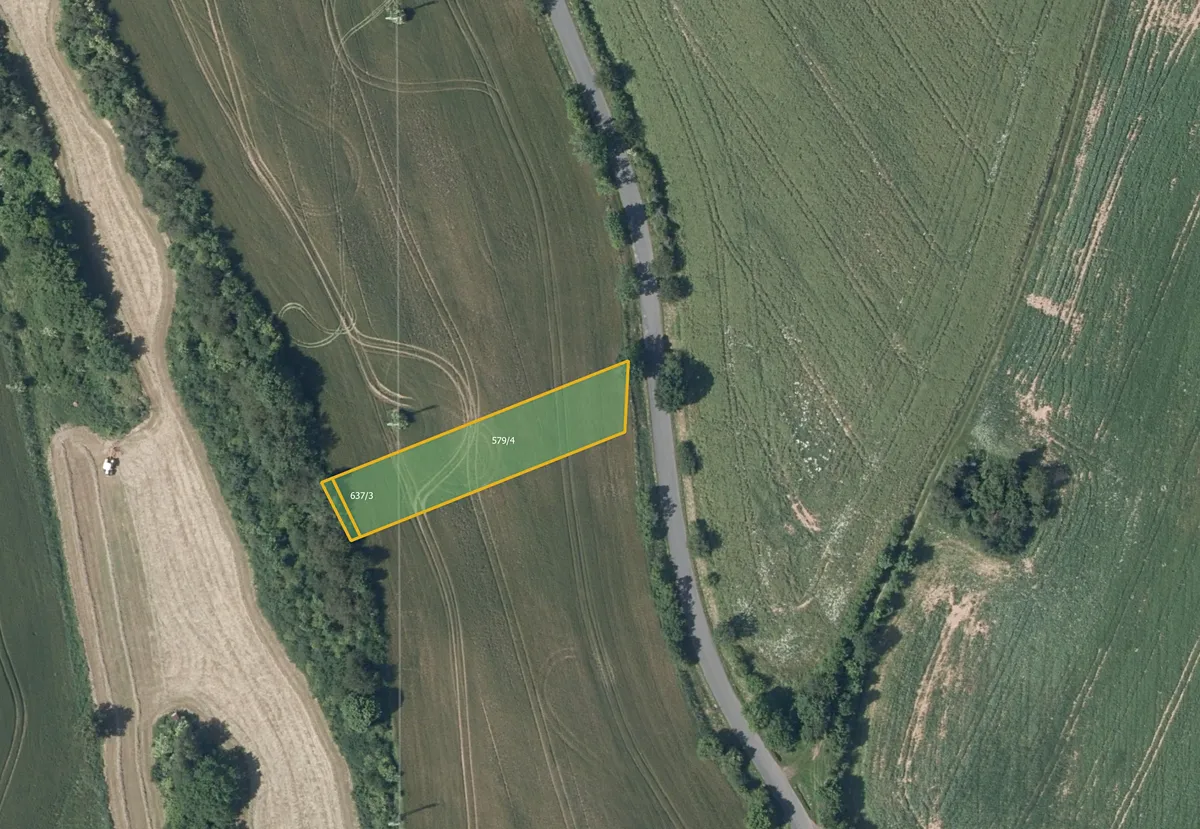 Prodej pole 14270 m²