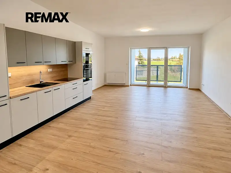 Pronájem bytu 2+kk 68 m², Pelhřimov – náhled fotky 1
