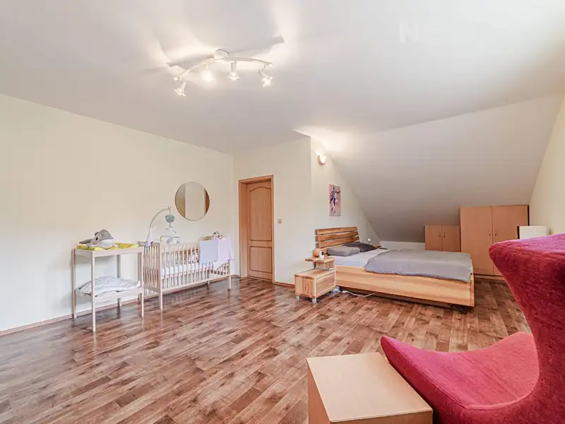 Prodej rodinného domu 214 m², pozemek 2616 m², Karviná – náhled fotky 3