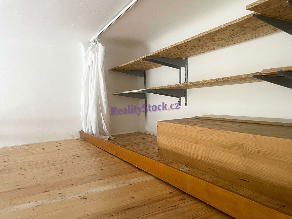 Pronájem bytu 3+kk 82 m² – fotografie 4