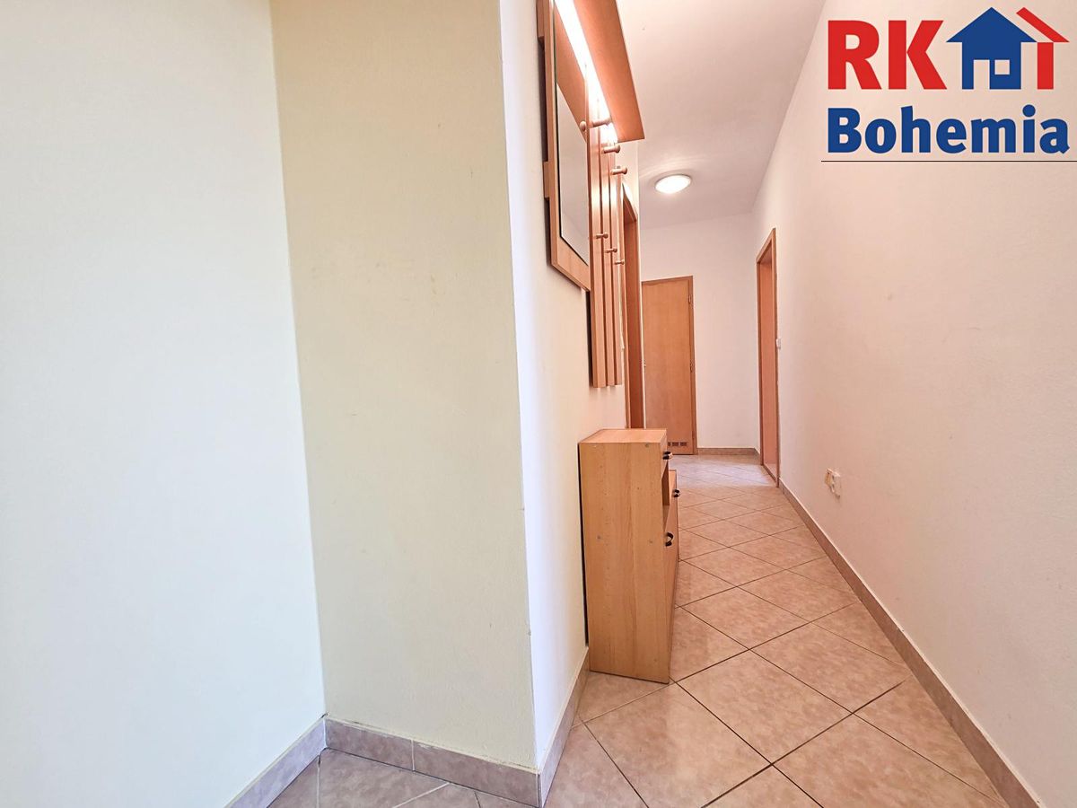 Pronájem bytu 2+kk 55 m² – fotografie 3