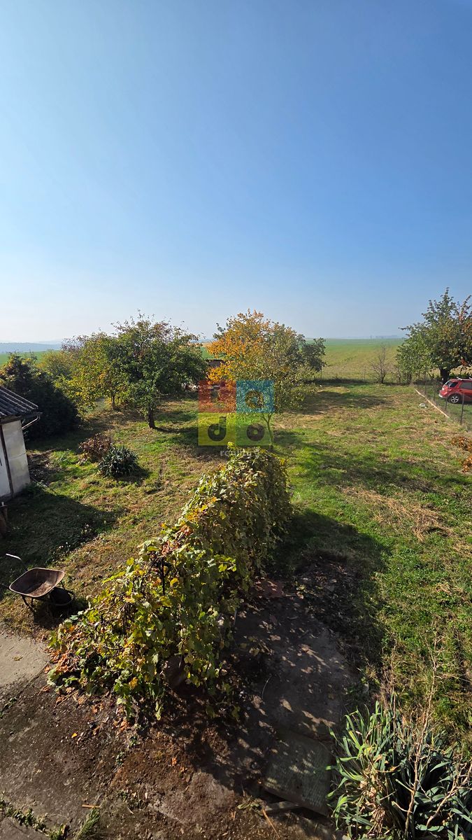 Prodej vícegeneračního domu 145 m², pozemek 1153 m² – fotografie 4