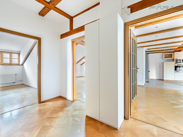 Комерційне приміщення в оренду, 221 м² (8 з 19)