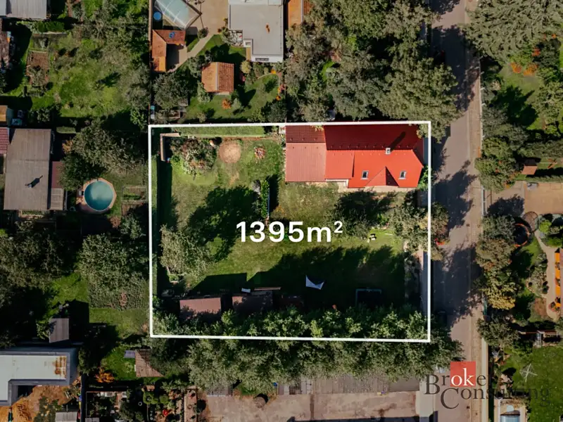 Prodej rodinného domu 160 m², pozemek 1395 m², Skřivany – náhled fotky 2