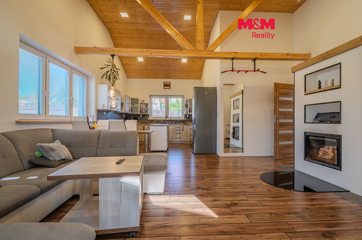Prodej rodinného domu 109 m², pozemek 3073 m², Doubrava – fotka 1 z 3