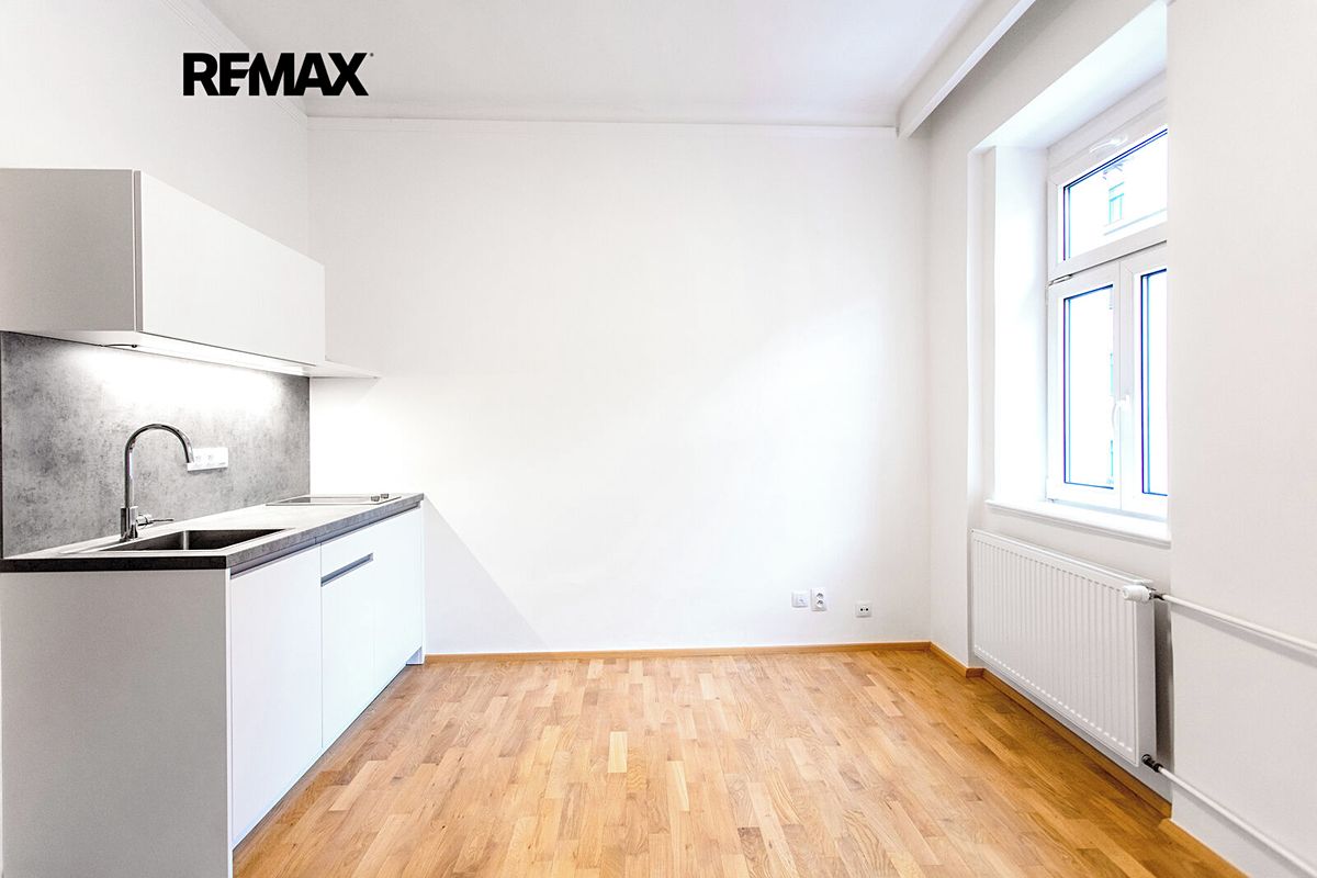 Pronájem bytu 1+kk 18 m²