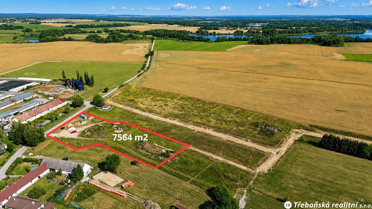 Prodej komerčního pozemku 7564 m², Třeboň – fotka 1 z 3