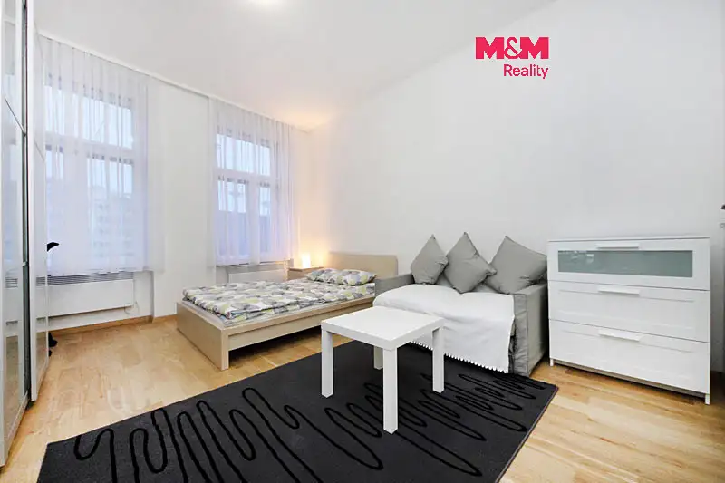 Prodej bytu 2+1 63 m², Praha – náhled fotky 1