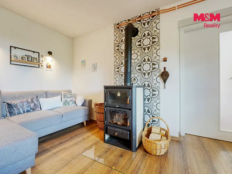 Prodej chalupy 71 m², pozemek 459 m², Kramolín – náhled fotky 3