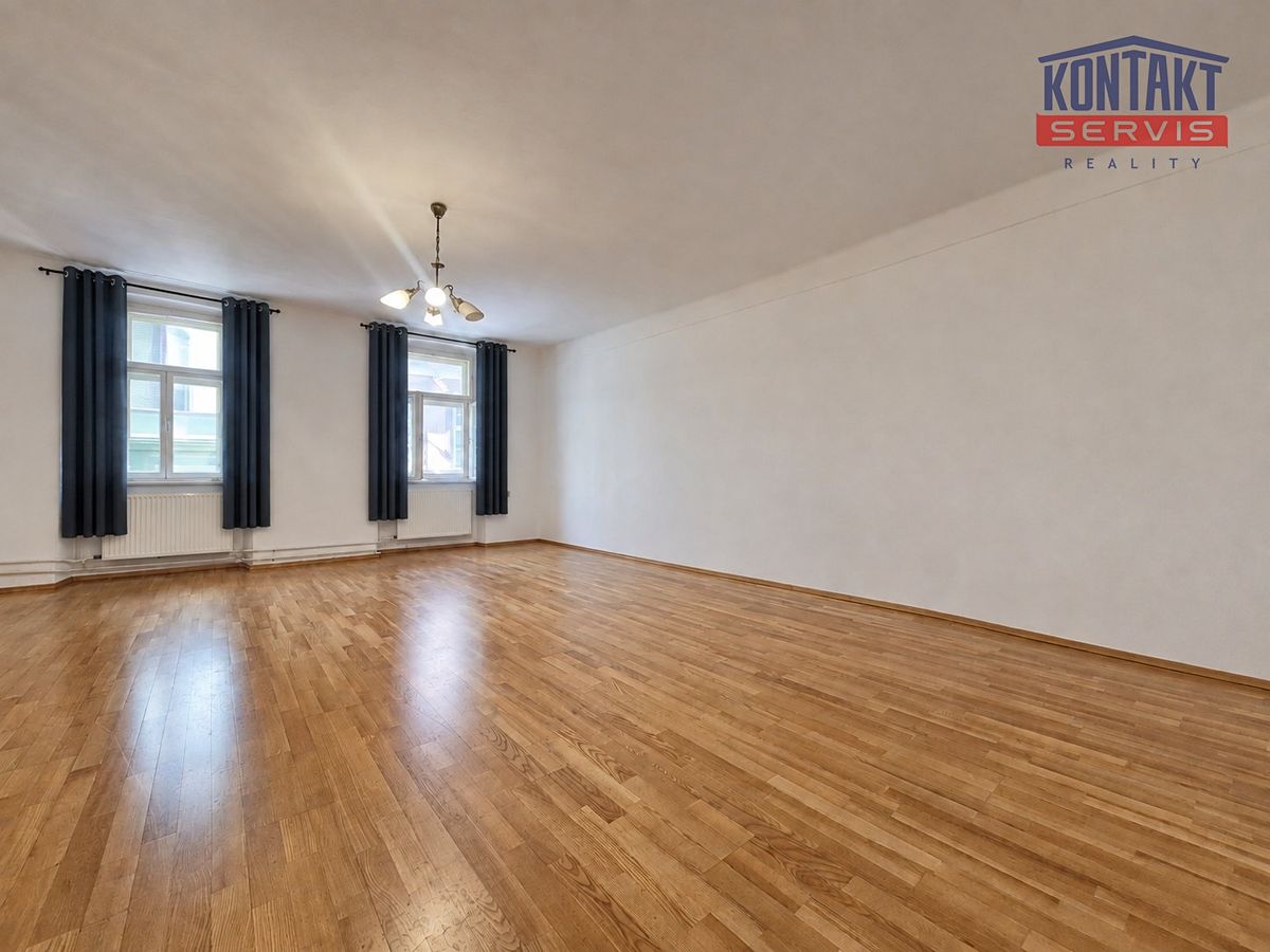 Pronájem bytu 3+1 85 m² – fotografie 3