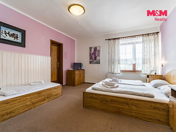 Комерційне приміщення на продаж, 661 м² (20 з 30)