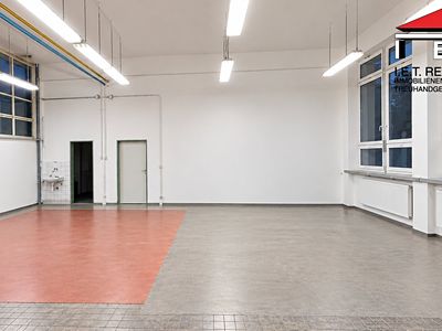 Pronájem výrobní haly, prostoru 210 m²