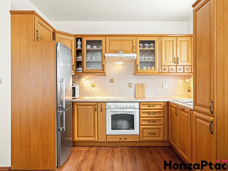 Prodej rodinného domu 187 m², pozemek 422 m², Praha – náhled fotky 2