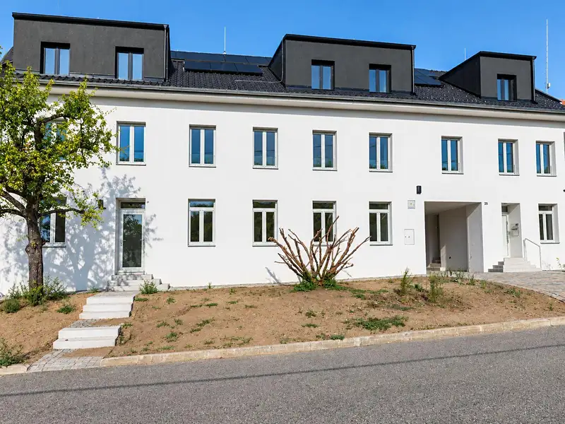 Pronájem bytu 3+1 126 m², Rybníček – náhled fotky 1