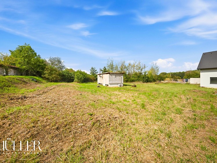 Grundstück zum Kauf, 1.340 m² (2 von 11)