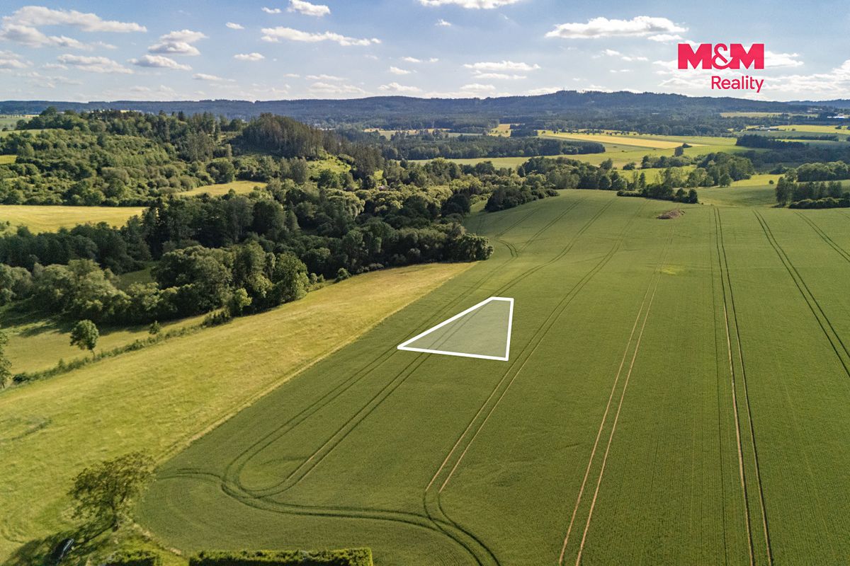 Prodej pole 1439 m² – fotografie 2