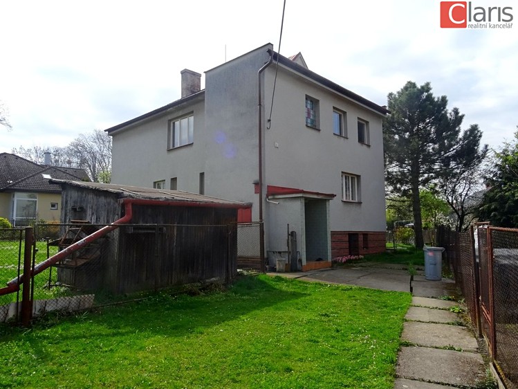 Haus zum Kauf, 200 m² (2 von 25)
