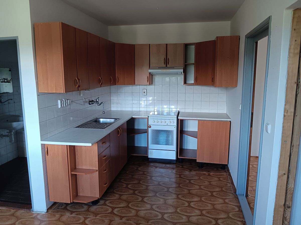 Pronájem bytu 3+1 103 m² – fotografie 2