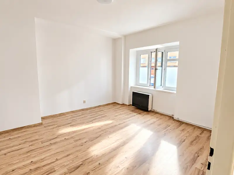 Prodej bytu 2+kk 50 m², Praha – náhled fotky 2