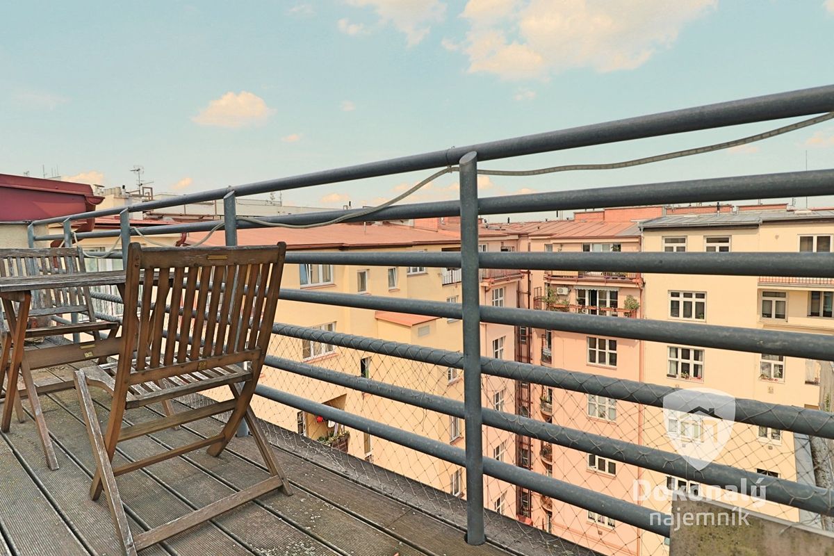 Pronájem bytu 2+kk 70 m² – fotografie 3