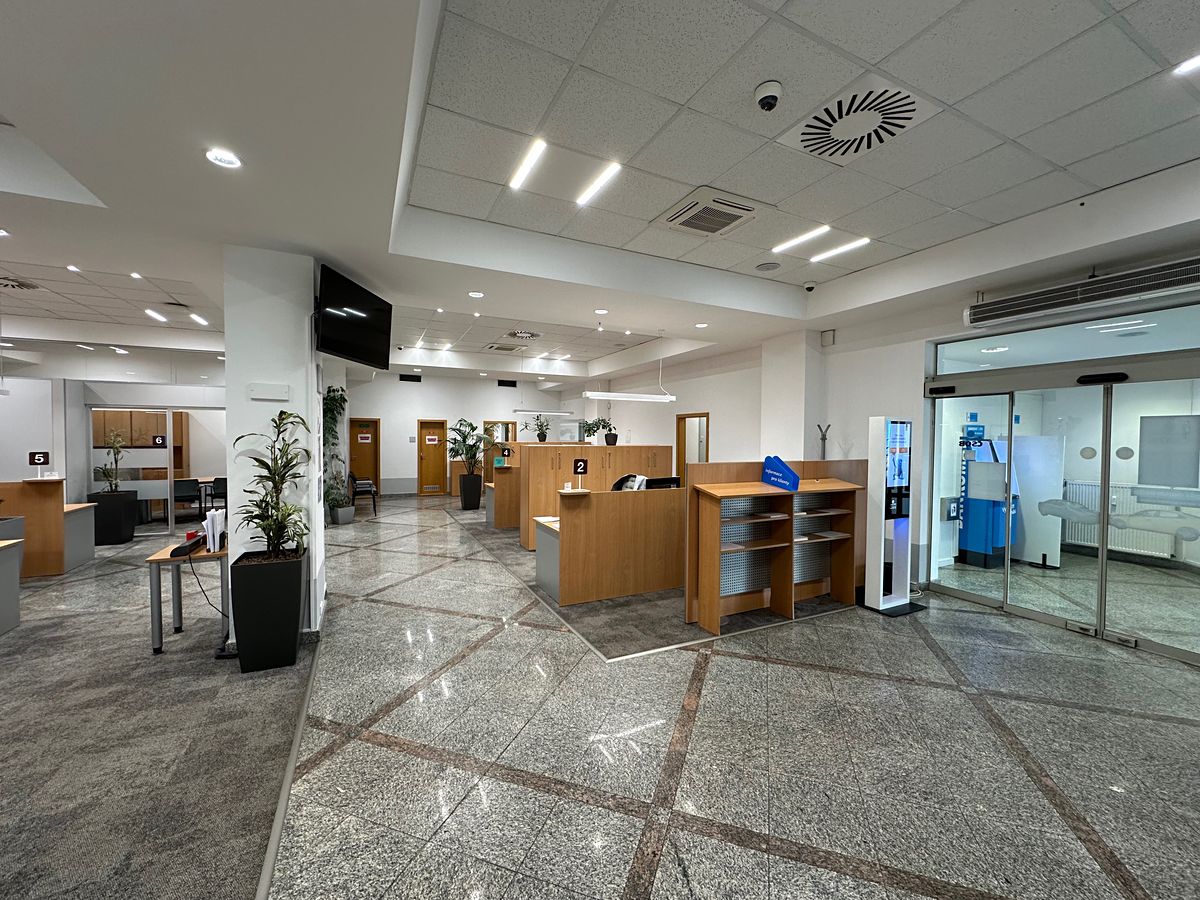 Pronájem obchodního prostoru 266 m² – fotografie 3
