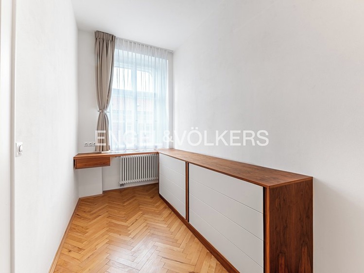 Квартира 3+kk в оренду, 68 м² (6 з 7)