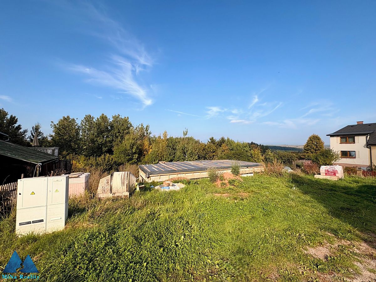 Prodej stavebního pozemku 1470 m² – fotografie 3