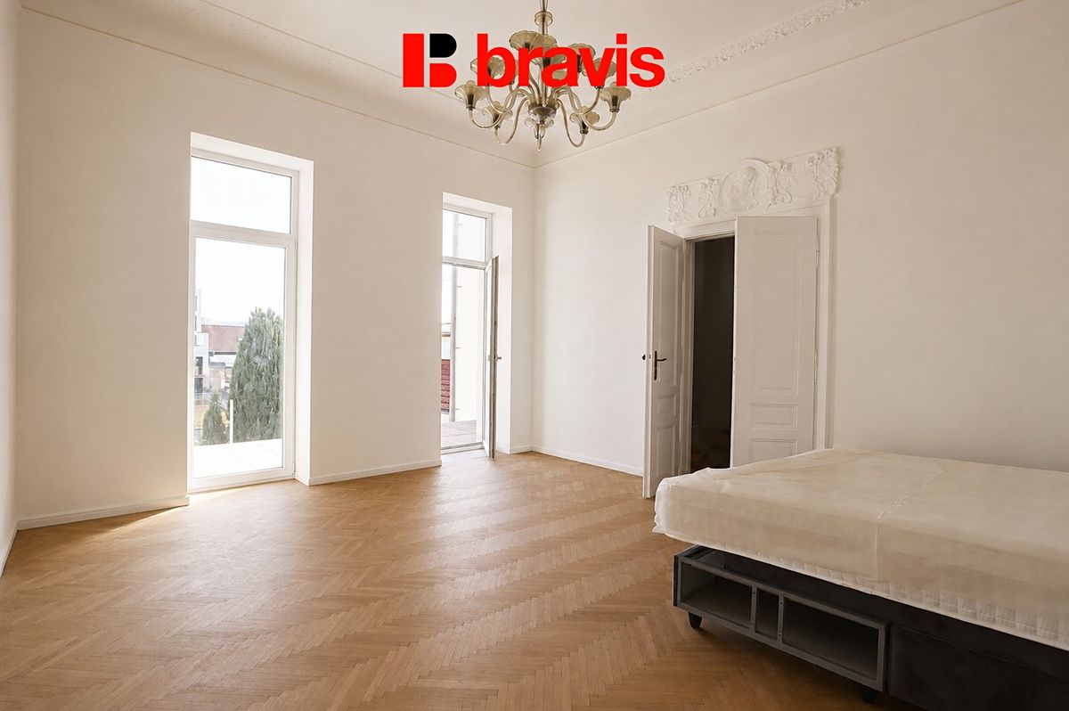 Pronájem bytu 2+1 75 m² – fotografie 3